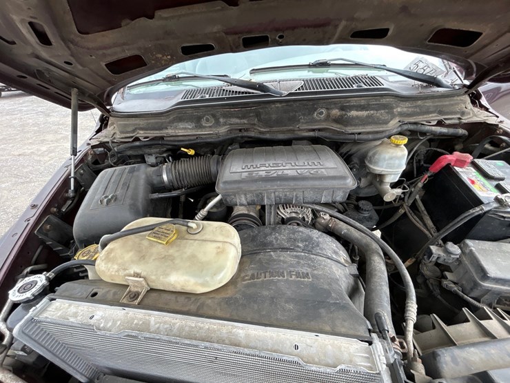 2004-dodge-ram-1500-image-11
