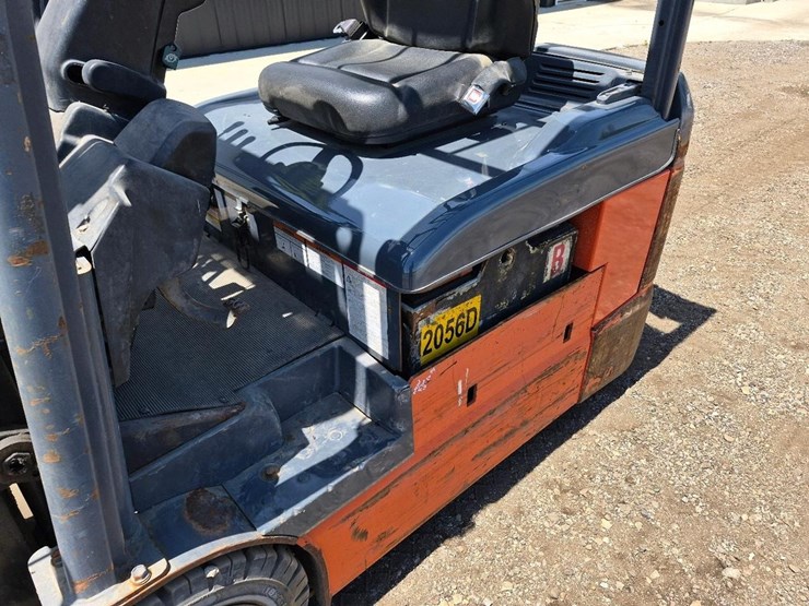 #1374-•-2021-toyota-8fbe18u-forklift-image-9