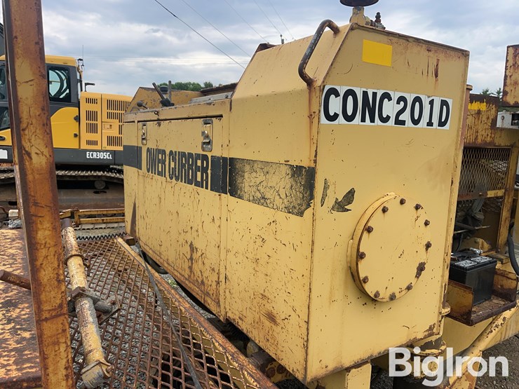 1987-power-curber-5700-crawler-automatic-curb-&-gutter-machine-image-11
