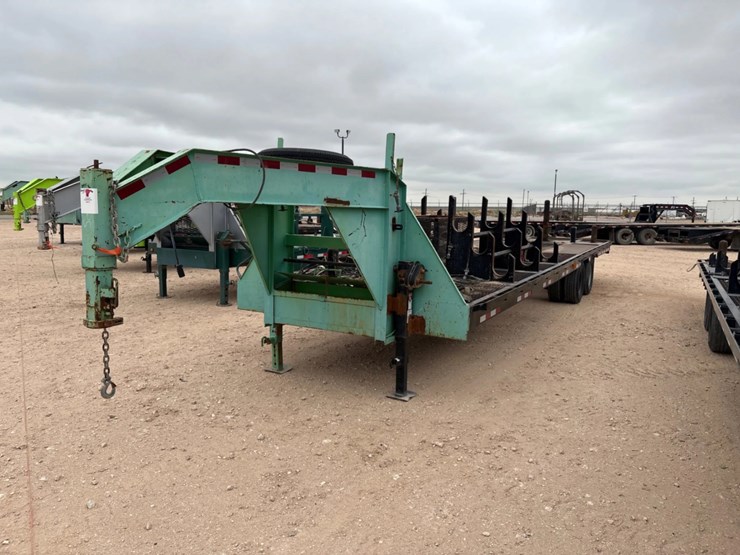 32’-x-102”-t/a-gooseneck-wireline-tool-trailer-image-1