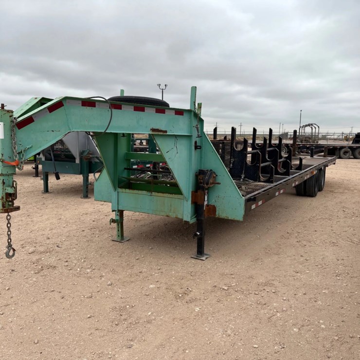 32’ X 102” T/A GOOSENECK WIRELINE TOOL TRAILER
