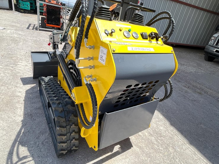 #2701-•-unused-2026-mini-skid-steer-loader-image-6