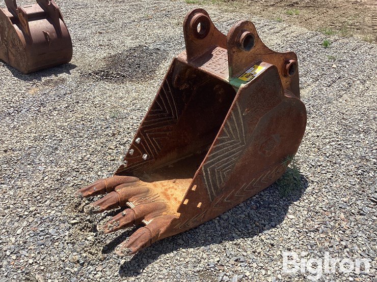 hensley-kob224gpsk1304-23"-excavator-bucket-image-1