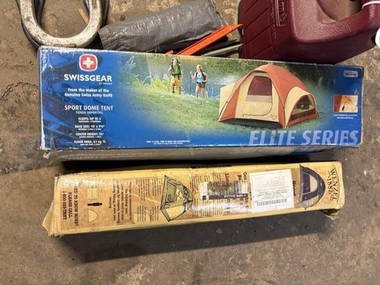 camping-lot.-tent,-lantern,-stakes-etc-image-5