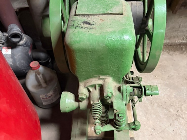 john-deere-stationary-engine,-excellent-condition-image-2