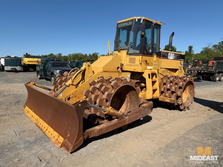 2001-caterpillar-815f-image-1
