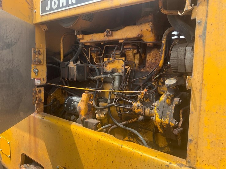 1980-john-deere-644-image-33