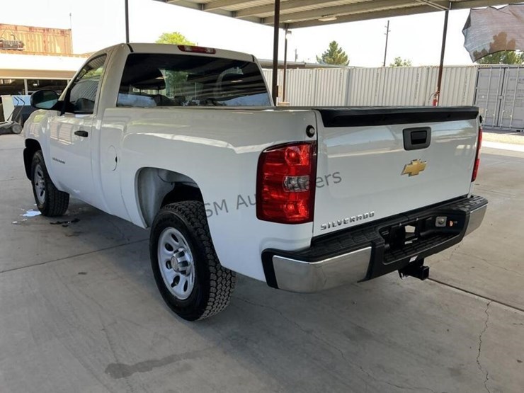 2013-chevrolet-silverado-1500-image-5