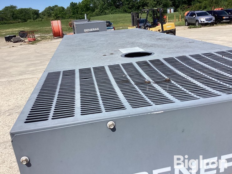 2019-generac-g0071900-15kw-generator-image-13