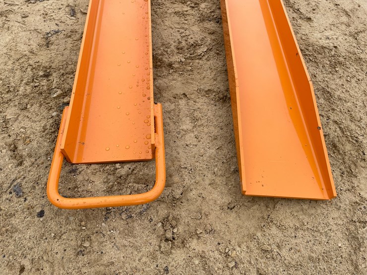 #2258-•-pair-of-new-wolverine-78"-l-pallet-fork-extensions-image-5