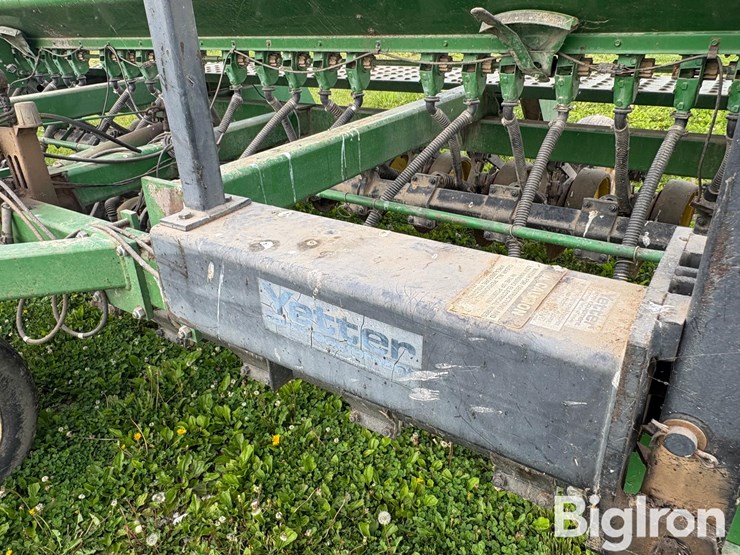 john-deere-750-image-14