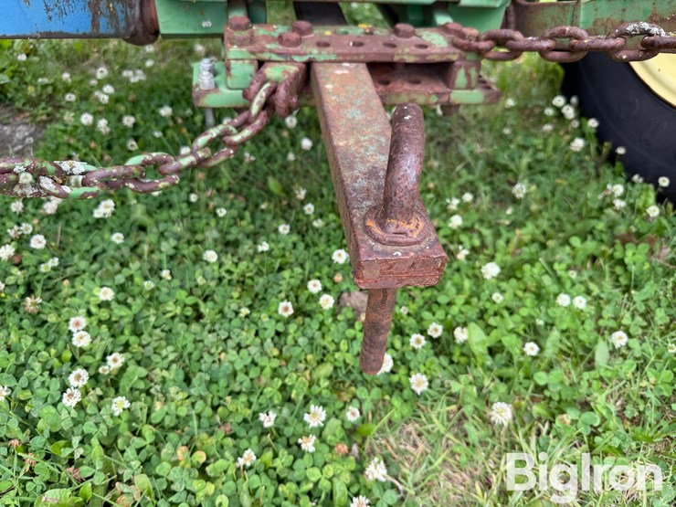 1963-john-deere-1010-image-12