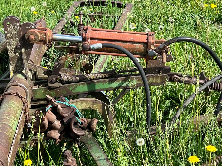 john-deere-10-image-14