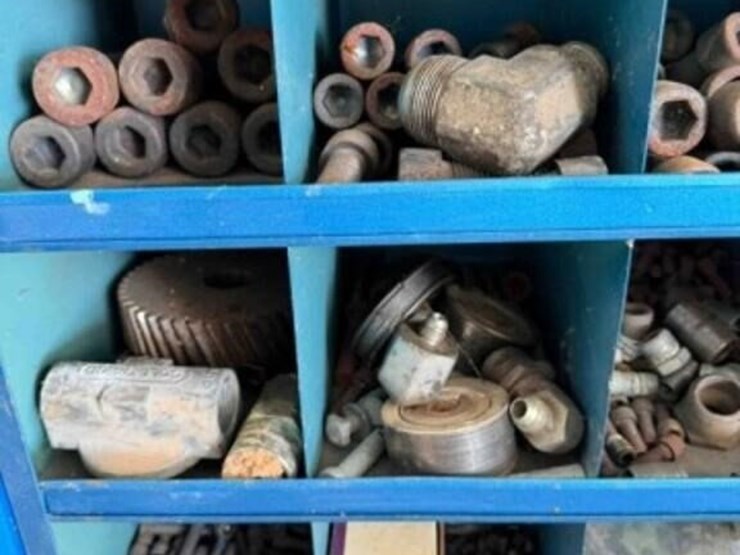 bolt-bin-with-some-assorted-image-5