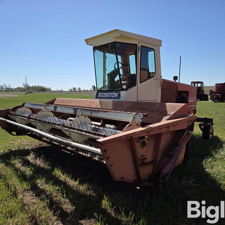 HESSTON 6600