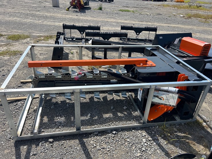 #24-•-skid-steer-trencher-image-3