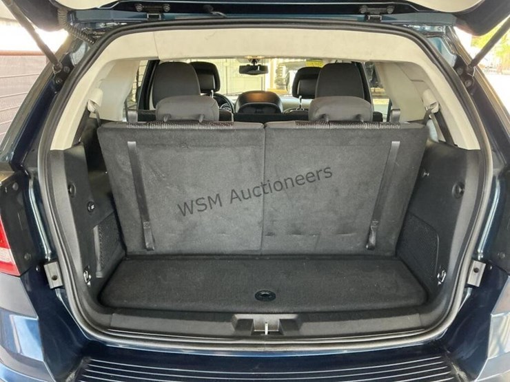2015-dodge-journey-image-9