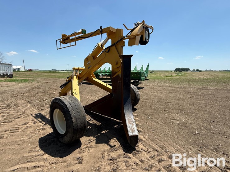 johnson-6'-pull-type-drainage-tile-plow-w/john-deere-igrade-image-7