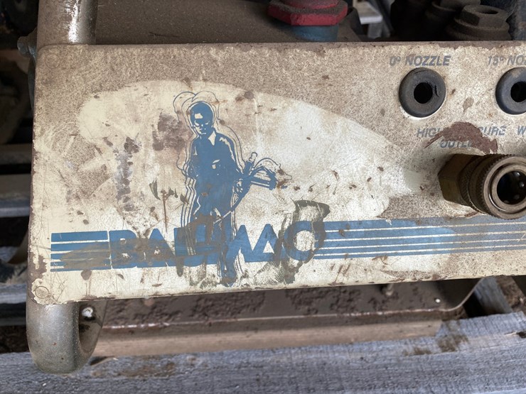 #7073-•-baumac-gas-powered-pressure-washer-(deerbrook,-wi)-image-4