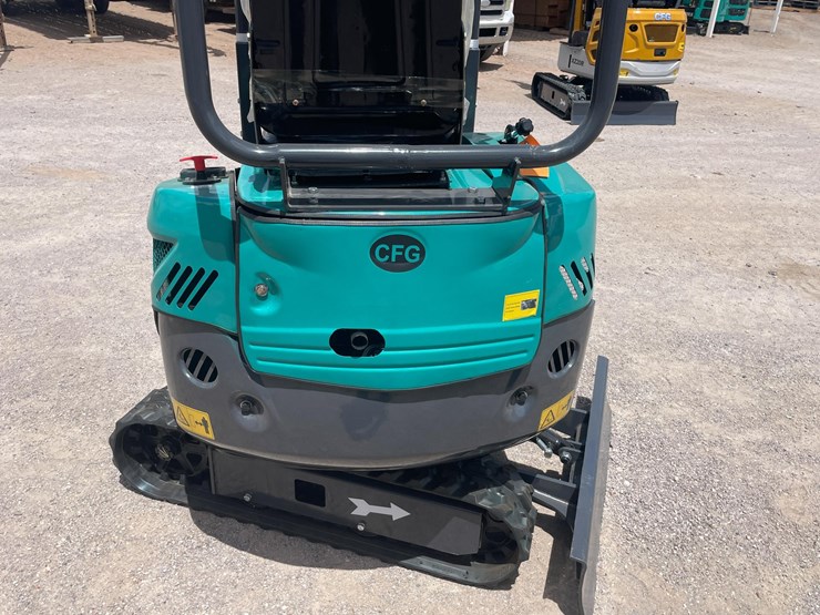#2660-•-unused-cfg-mini-excavator-image-36