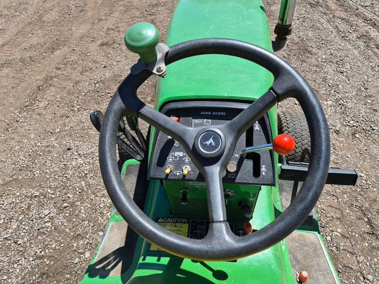 john-deere-420-image-16
