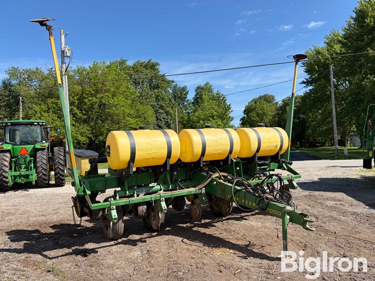 john-deere-7000-image-3