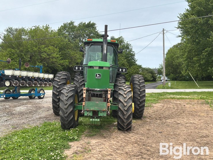 1983-john-deere-4450-image-2