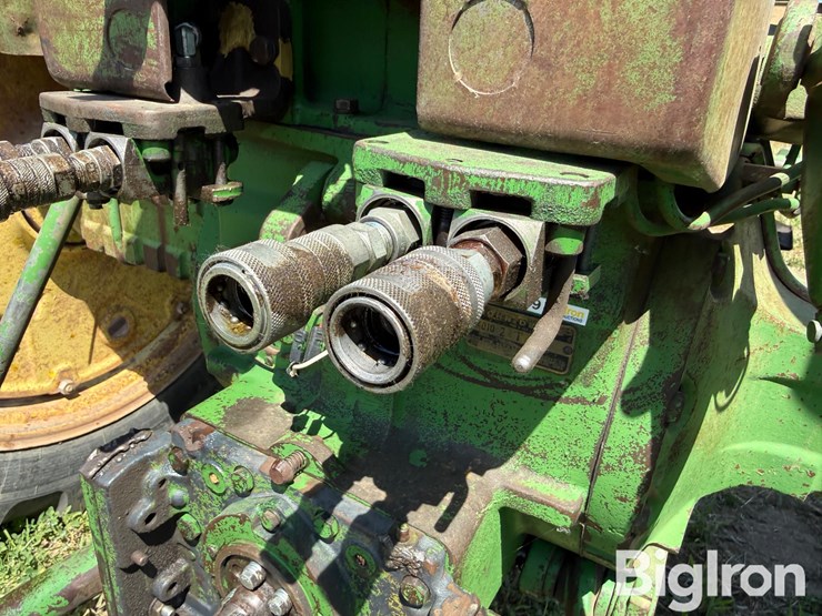 1961-john-deere-4010-image-16