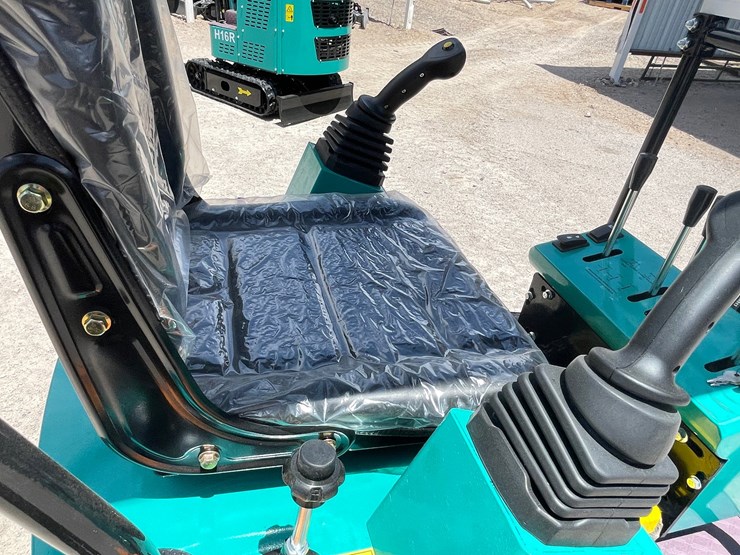 #2654-•-unused-cfg-mini-excavator-image-36