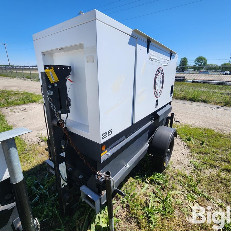 2018 Generac MMG251F4 22kW Portable Generator