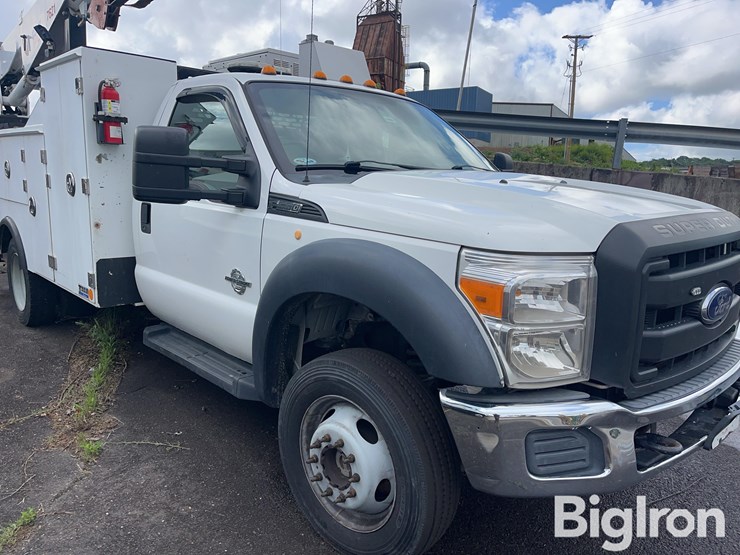 2015-ford-f550-image-15