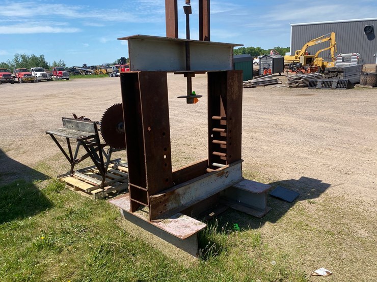 #7065-•-heavy-duty-shop-made-press-(deerbrook,-wi)-image-5