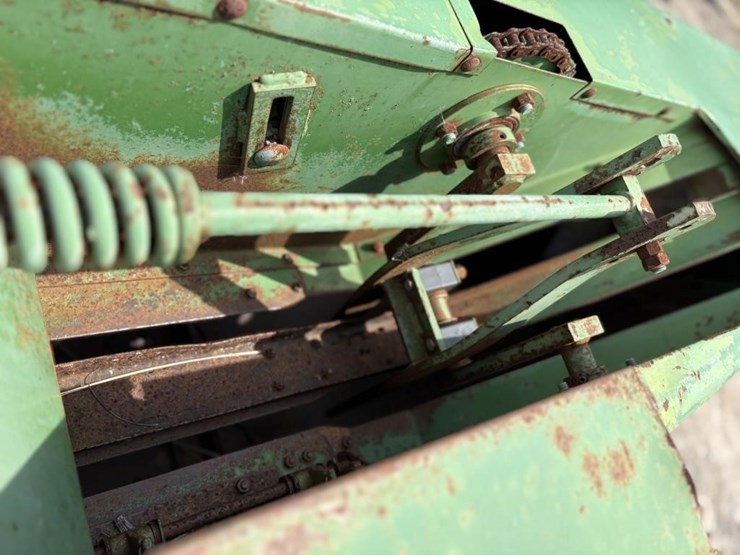 john-deere-346-image-15