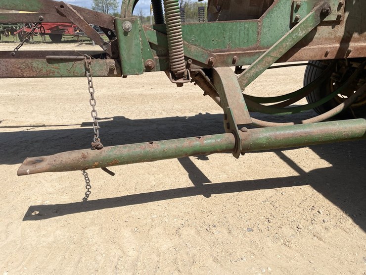 john-deere-14-image-24
