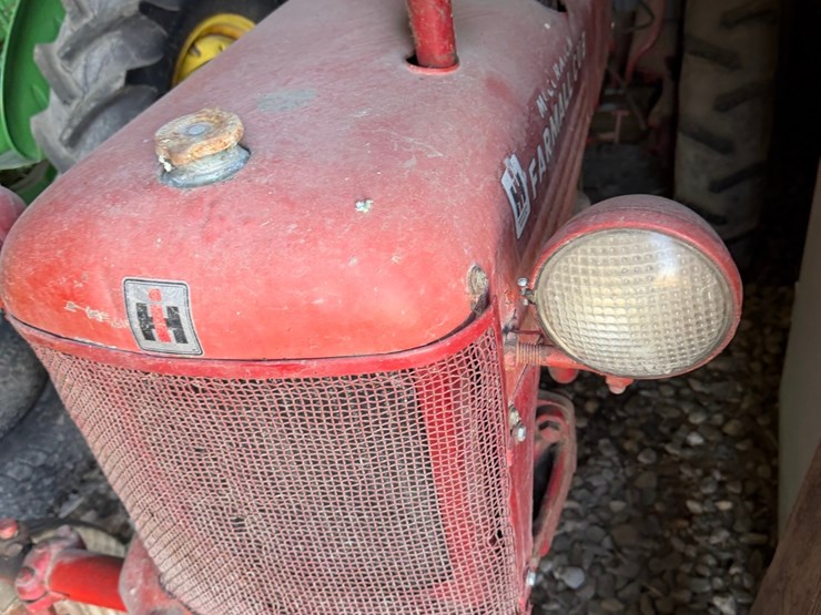 ihc-cub,-￼has-belly-mower-image-9