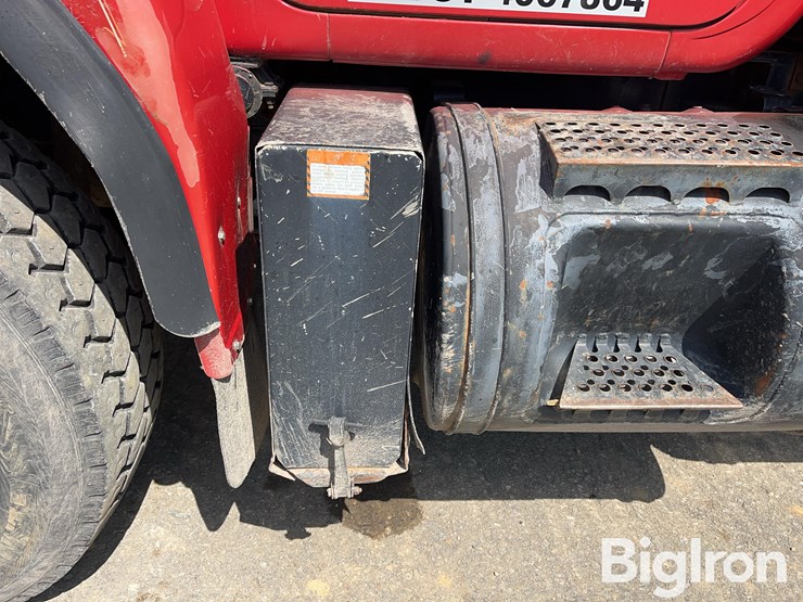 1992-mack-rb690s-image-12