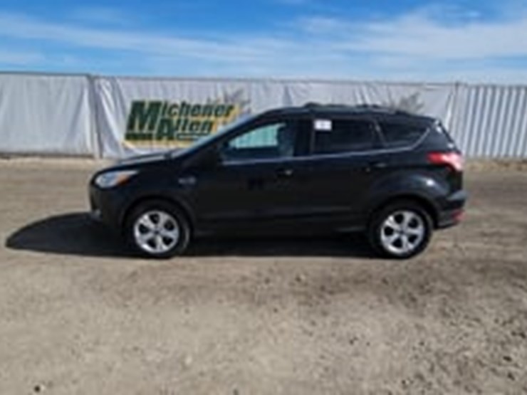 2015-ford-escape-image-5