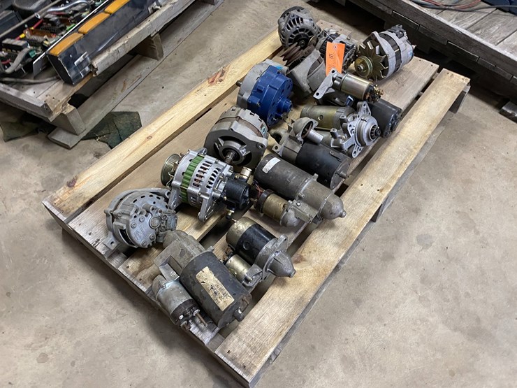 #7508-•-pallet-of-starters-and-alternators-(antigo,-wi)-image-2