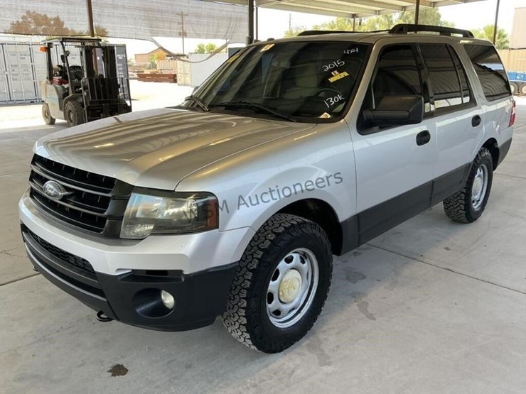 2015-ford-expedition-image-4