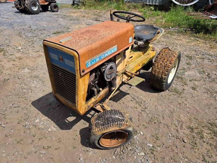 1969-cub-cadet-71-image-4