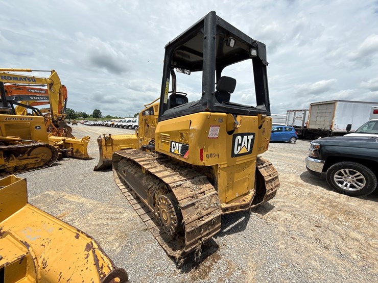 caterpillar-d5k2-xl-image-4