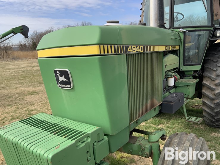 john-deere-4840-image-12