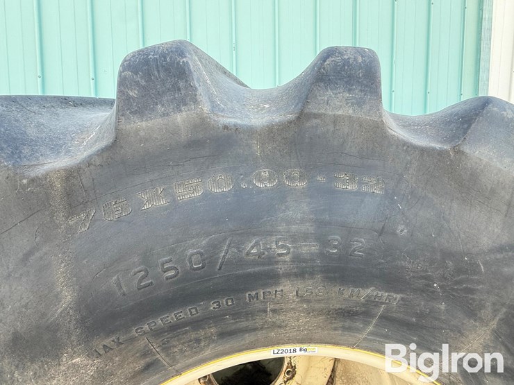 firestone-76x50.00-32-flotation-tire-&-rim-image-11