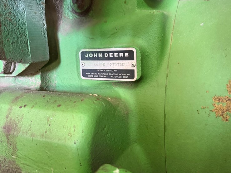 john-deere-4440-image-11