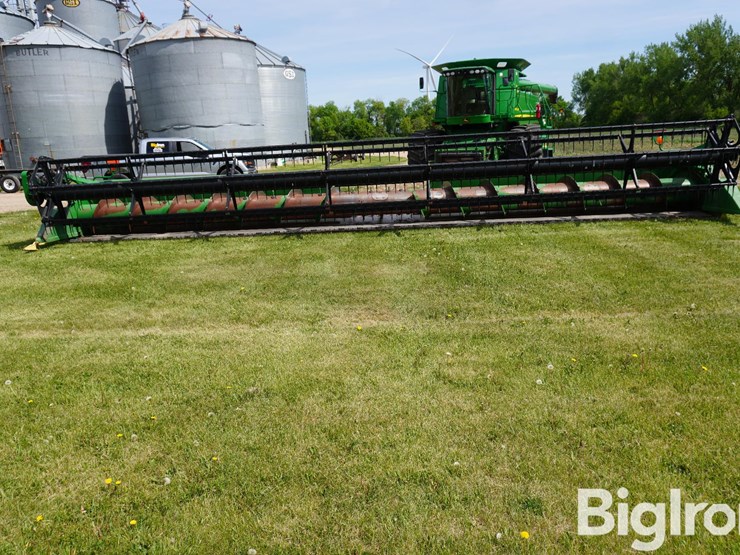 john-deere-635f-image-2