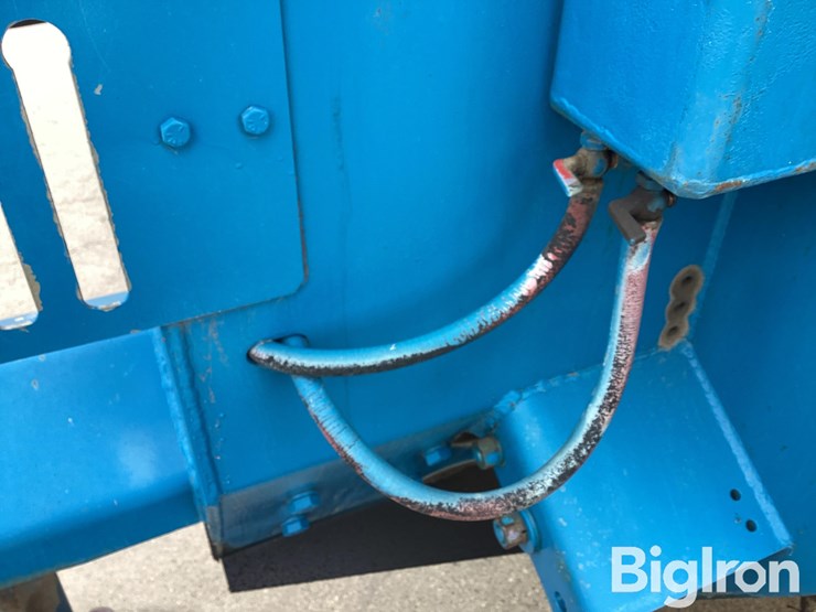 1984-kinze-1200-image-19