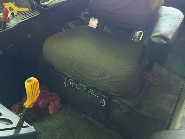 john-deere-4440-image-30