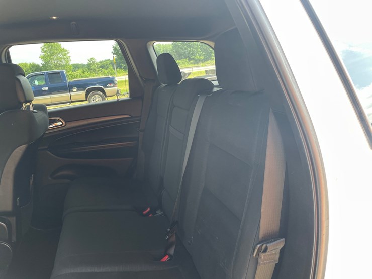 2017-jeep-grand-cherokee-laredo-image-59
