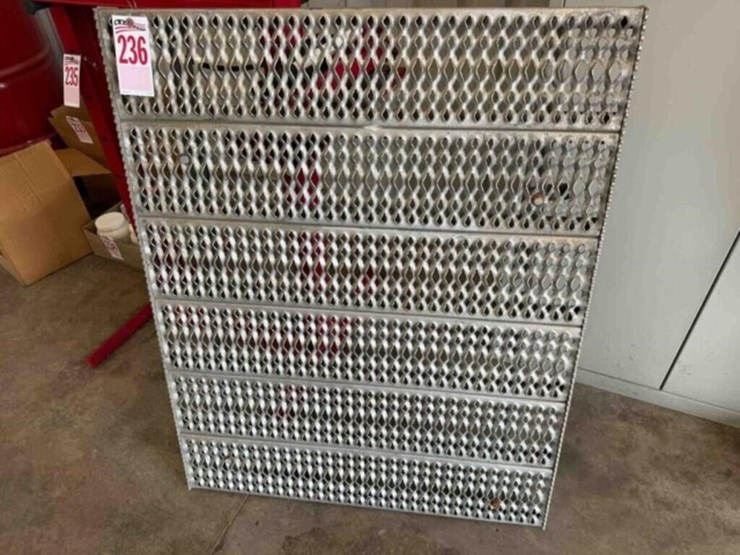 aluminum-truck-grate-image-1