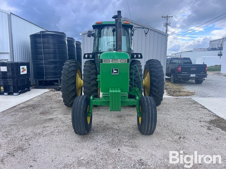 1990-john-deere-4455-image-2